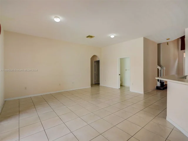 15883 SW 63rd Ter, Miami FL 33193