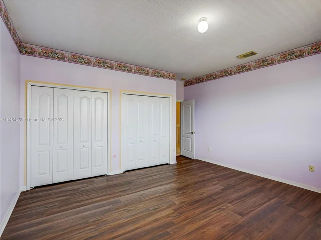 15883 SW 63rd Ter, Miami FL 33193