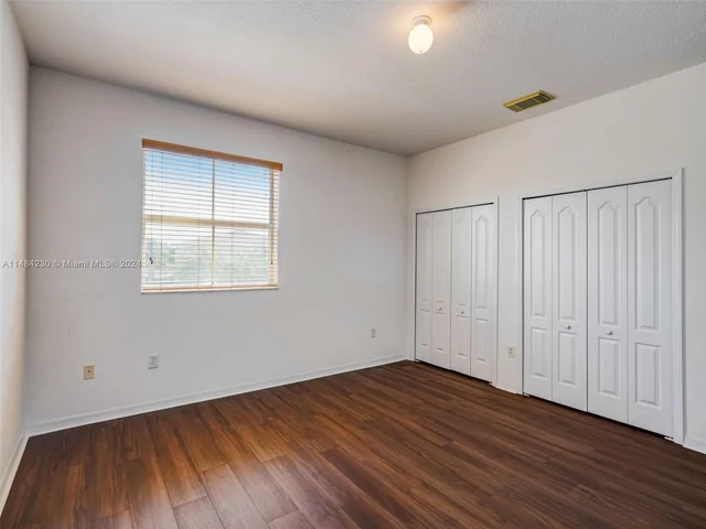 15883 SW 63rd Ter, Miami FL 33193