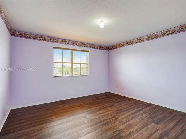 15883 SW 63rd Ter, Miami FL 33193