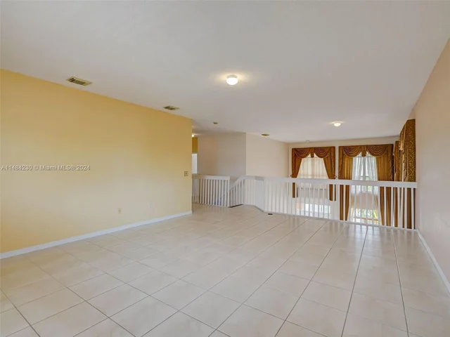 15883 SW 63rd Ter, Miami FL 33193