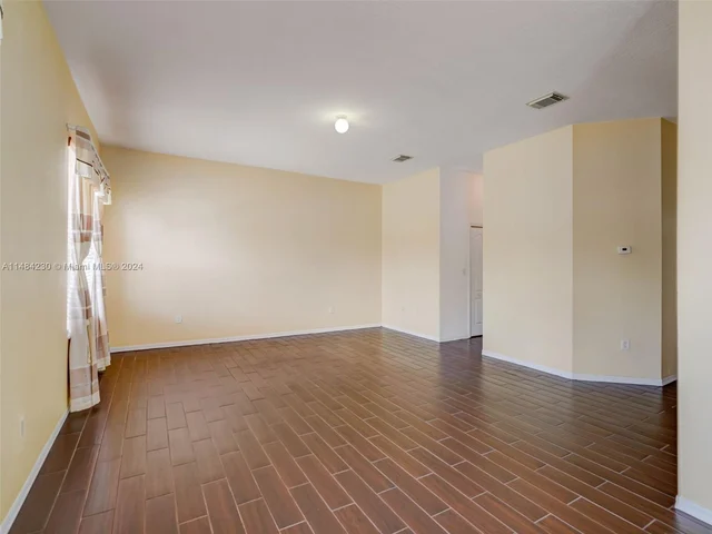 15883 SW 63rd Ter, Miami FL 33193