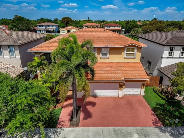 15883 SW 63rd Ter, Miami FL 33193