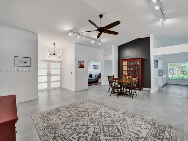 15075 SW 27th Street, Davie FL 33331