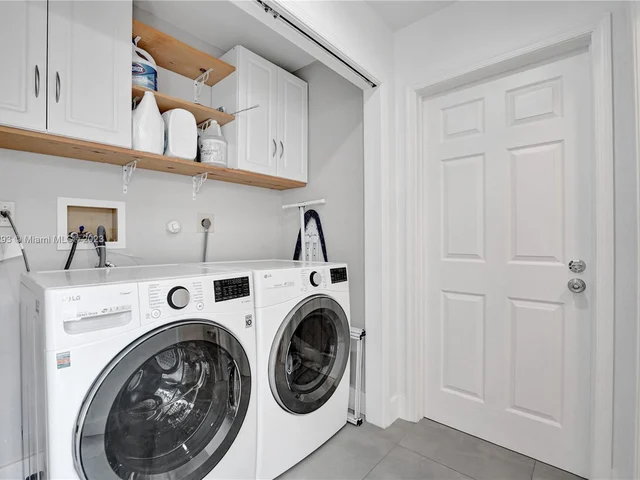 15075 SW 27th Street, Davie FL 33331