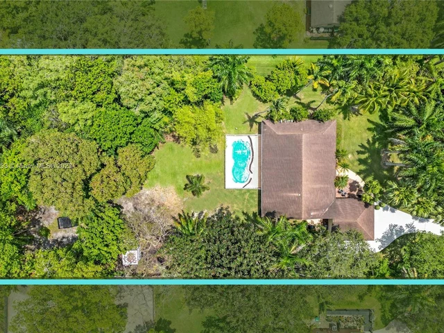 15075 SW 27th Street, Davie FL 33331