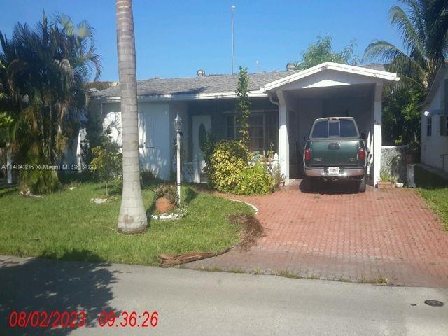 4205 NW 52nd Ave # 1, Lauderdale Lakes FL 33319