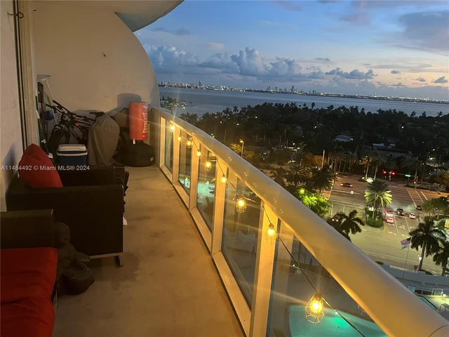 7900 Harbor Island Dr # 1404, North Bay Village FL 33141