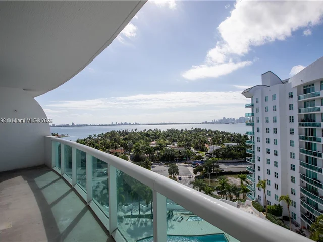 7900 Harbor Island Dr # 1404, North Bay Village FL 33141