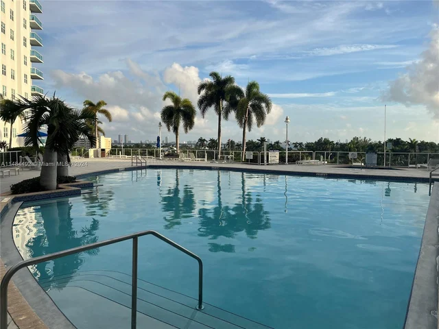 7900 Harbor Island Dr # 1404, North Bay Village FL 33141