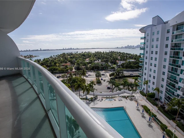 7900 Harbor Island Dr # 1404, North Bay Village FL 33141