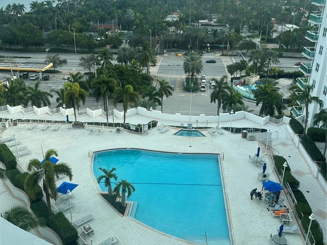 7900 Harbor Island Dr # 1404, North Bay Village FL 33141