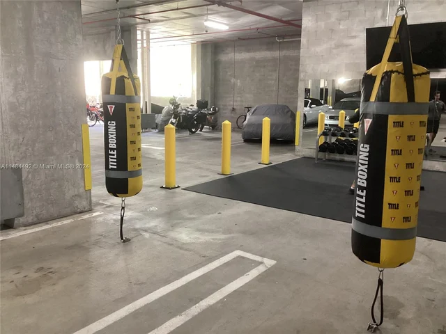 7900 Harbor Island Dr # 1404, North Bay Village FL 33141