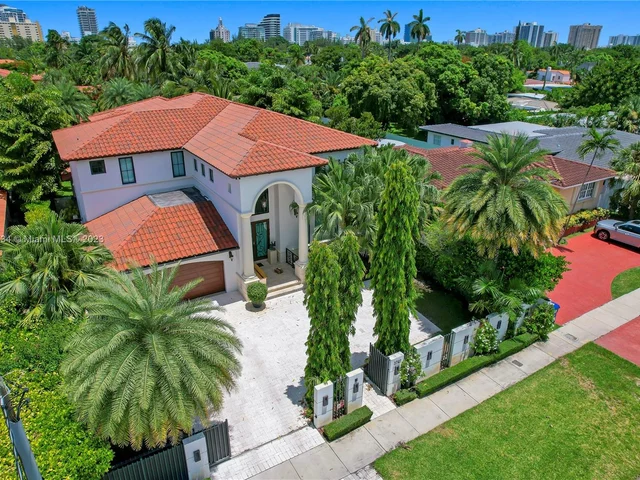 3747 Prairie Ave, Miami Beach FL 33140