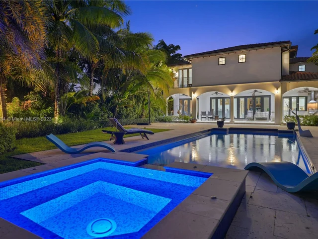 3747 Prairie Ave, Miami Beach FL 33140