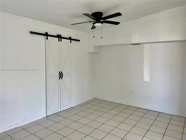 830 NW 170th Ter, Miami Gardens FL 33169