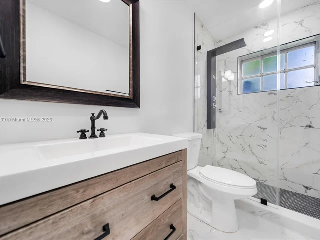 3958 NW 19th Ave, Oakland Park FL 33309