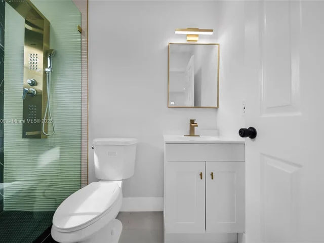 3958 NW 19th Ave, Oakland Park FL 33309