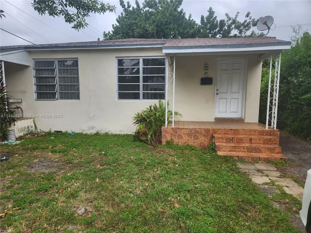 27 NE 43rd St # 2, Miami FL 33137