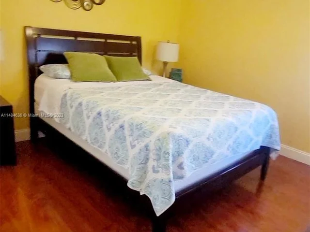 15291 SW 18th St, Miramar FL 33027