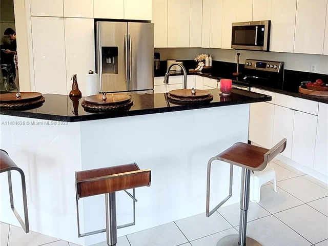 15291 SW 18th St, Miramar FL 33027