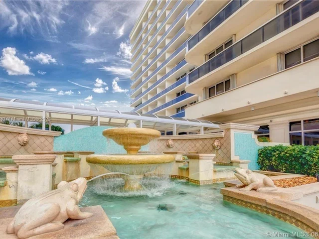 9559 Collins Ave, Surfside FL 33154