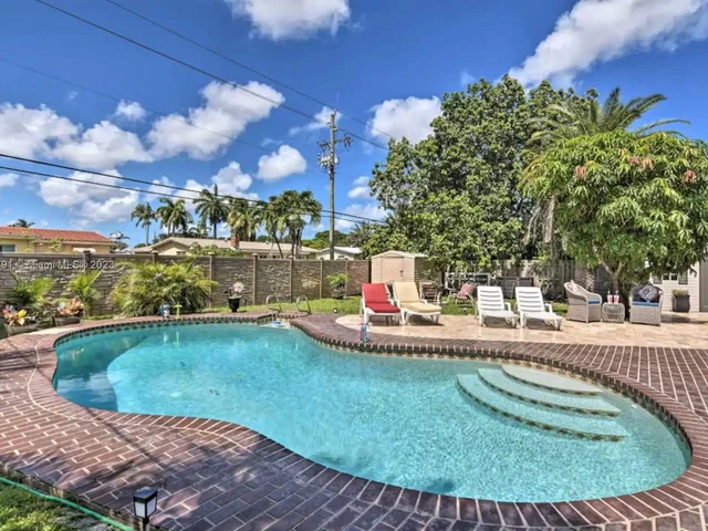 3819 Garfield St, Hollywood FL 33021