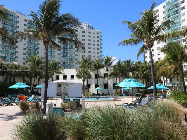 3901 S Ocean Dr # 11P, Hollywood FL 33019