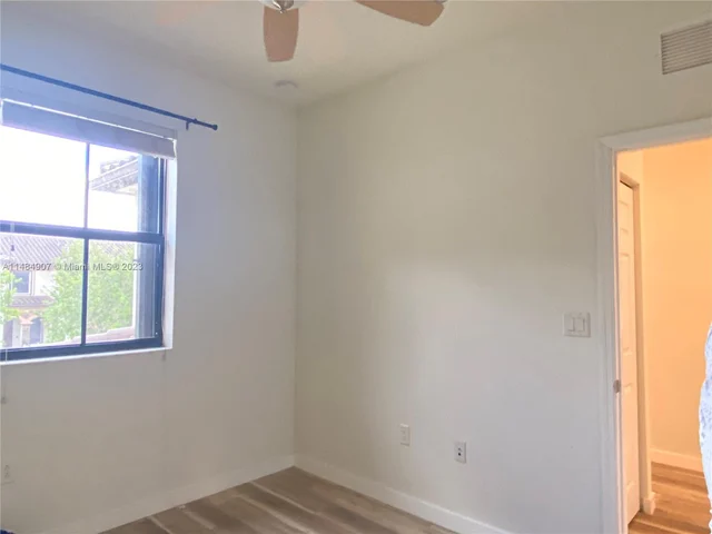 3420 W 92nd Pl, Hialeah FL 33018