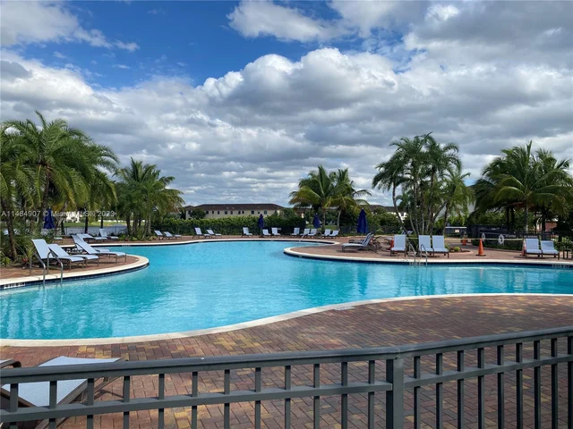 3420 W 92nd Pl, Hialeah FL 33018