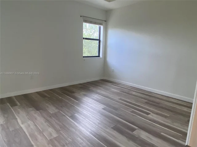 3420 W 92nd Pl, Hialeah FL 33018