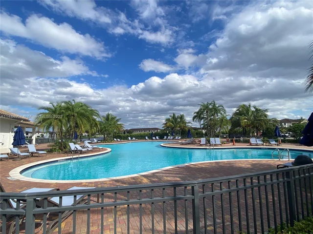 3420 W 92nd Pl, Hialeah FL 33018