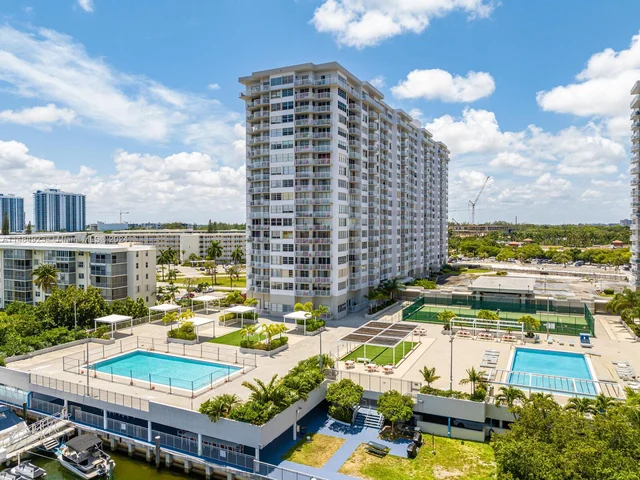 18041 Biscayne Blvd # 1902, Aventura FL 33160
