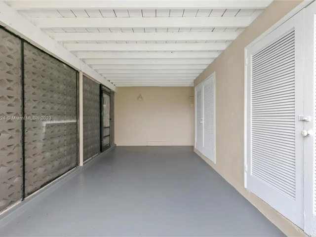 1507 Harding St, Hollywood FL 33020