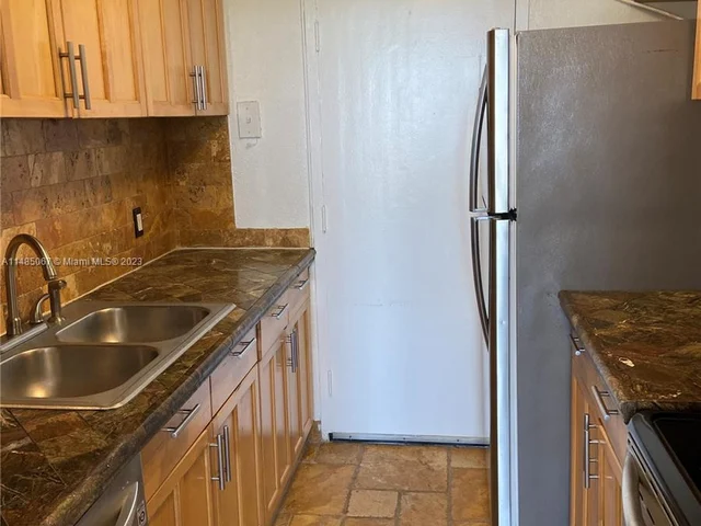 2350 NE 135th St # 1503, North Miami FL 33181