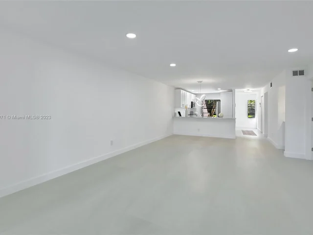 9264 Vista Del Lago, Boca Raton FL 33428