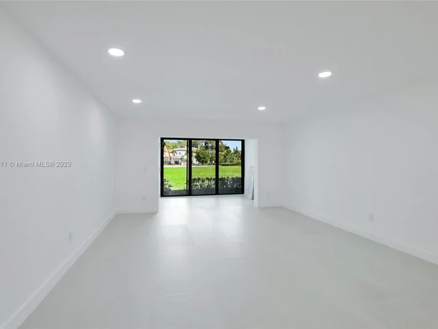 9264 Vista Del Lago, Boca Raton FL 33428