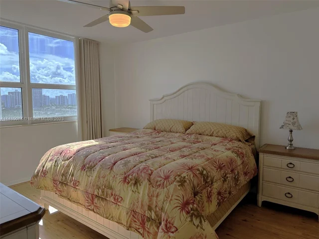 2080 S Ocean Dr # 5, Hallandale Beach FL 33009