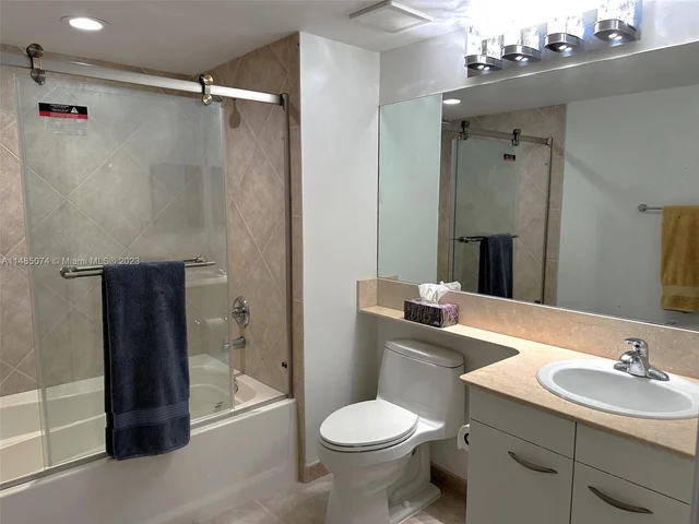 2080 S Ocean Dr # 5, Hallandale Beach FL 33009