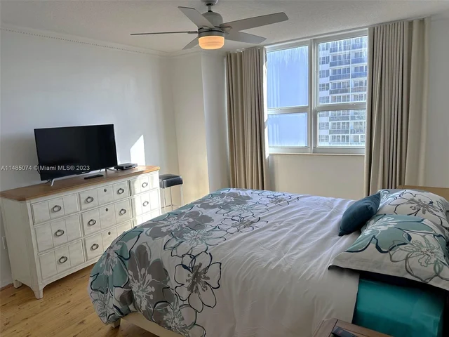 2080 S Ocean Dr # 5, Hallandale Beach FL 33009