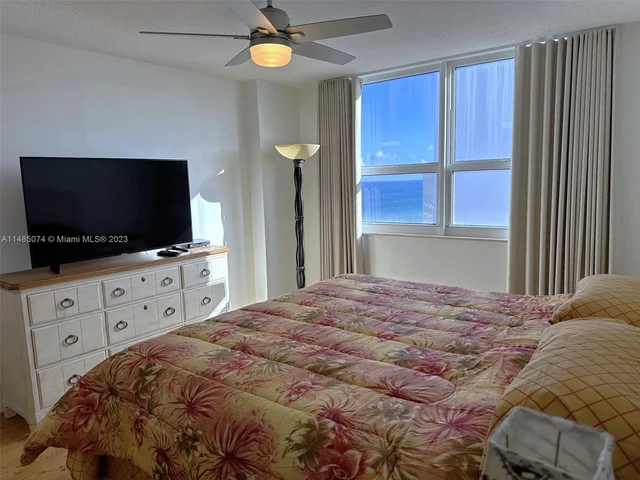 2080 S Ocean Dr # 5, Hallandale Beach FL 33009