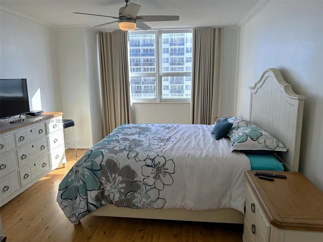 2080 S Ocean Dr # 5, Hallandale Beach FL 33009