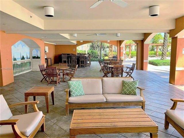 2080 S Ocean Dr # 5, Hallandale Beach FL 33009