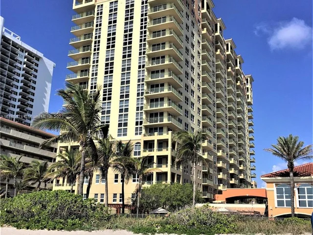 2080 S Ocean Dr # 5, Hallandale Beach FL 33009