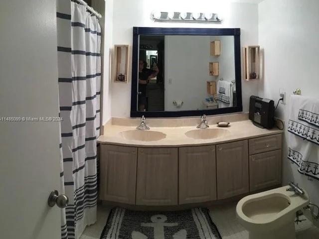 7531 NW 79th Ave # 101, Tamarac FL 33321