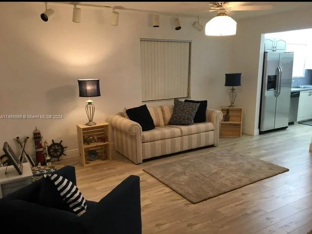 7531 NW 79th Ave # 101, Tamarac FL 33321