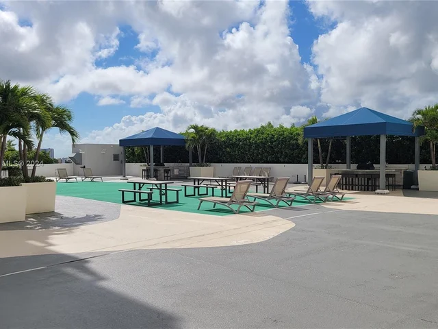 1861 NW S River Dr # 2507, Miami FL 33125