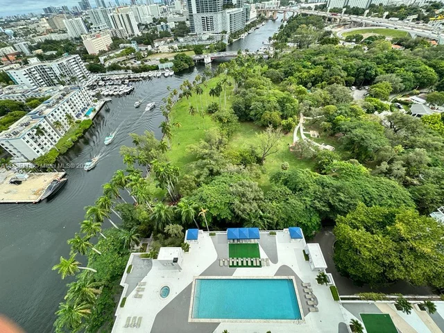 1861 NW S River Dr # 2507, Miami FL 33125