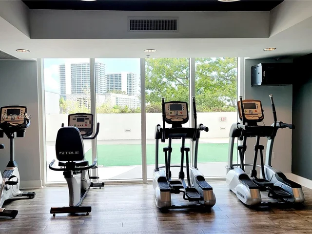 1861 NW S River Dr # 2507, Miami FL 33125