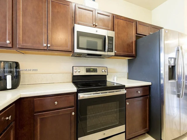 112 SE 28th Ter # 13, Homestead FL 33033